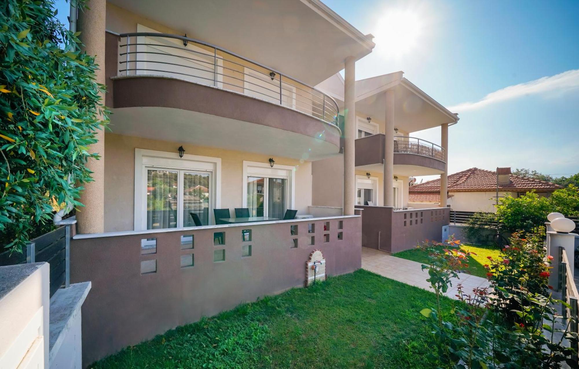 Nefeli Fresh Guesthouses By Del Mare Принос Екстериор снимка