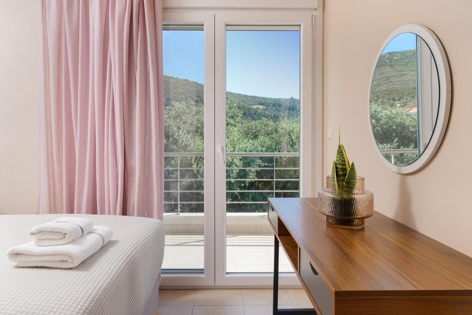 Nefeli Fresh Guesthouses By Del Mare Принос Екстериор снимка
